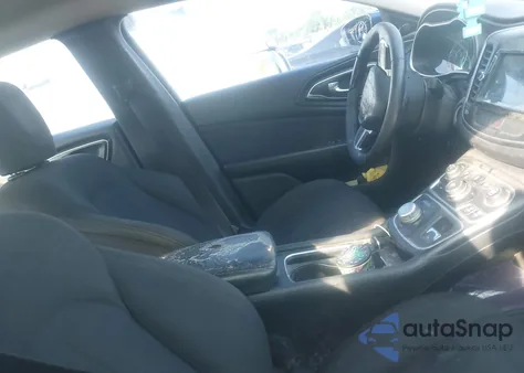 2015 Chrysler 200 Limited z USA, uszkodzony, nr VIN 1C3CCCAB9FN640407